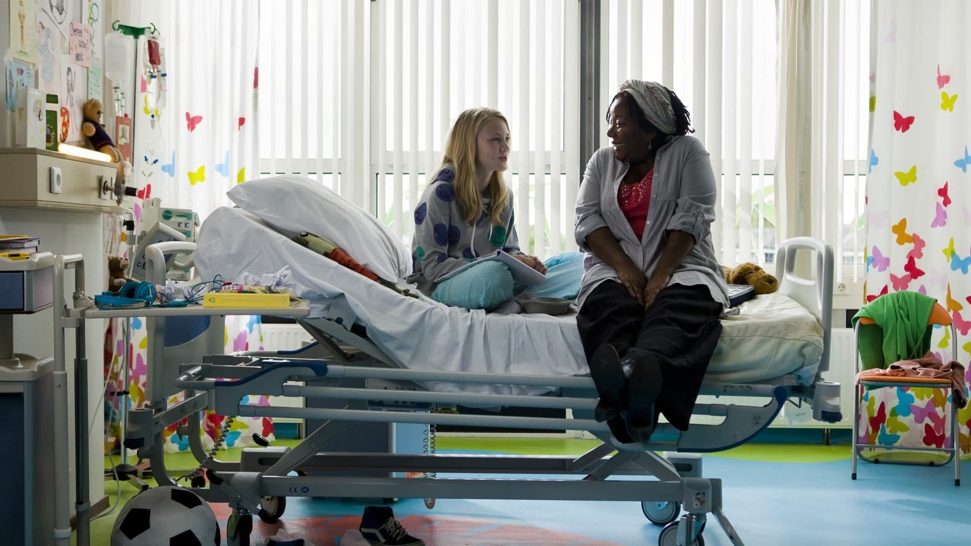 Achtste Groepers Huilen Niet / Готините деца не плачат