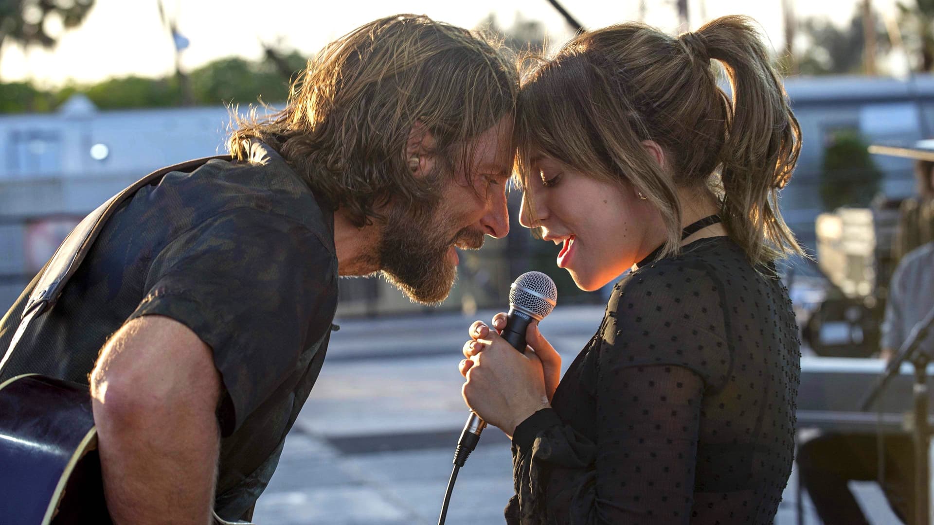 A Star Is Born / Роди се звезда