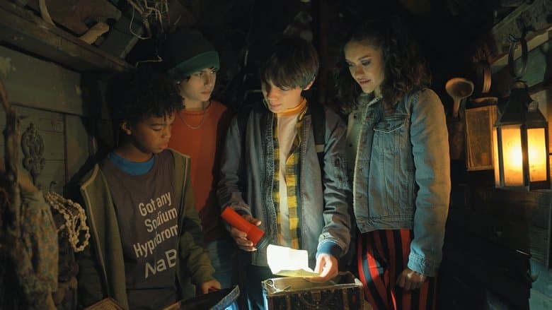 Spirit Halloween: The Movie / Духът на Хелоуин (2022) BG AUDIO