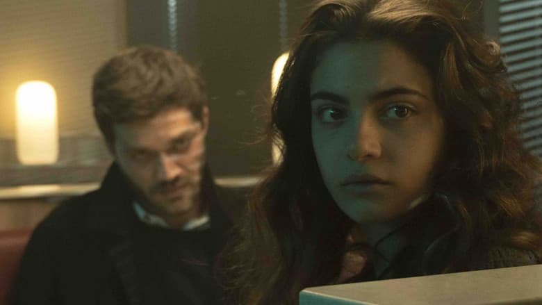 L'uomo sulla strada / Фантом от миналото (2022)