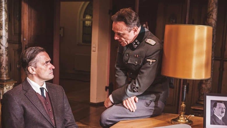 Schattenstunde / Часът на сенките (2021)